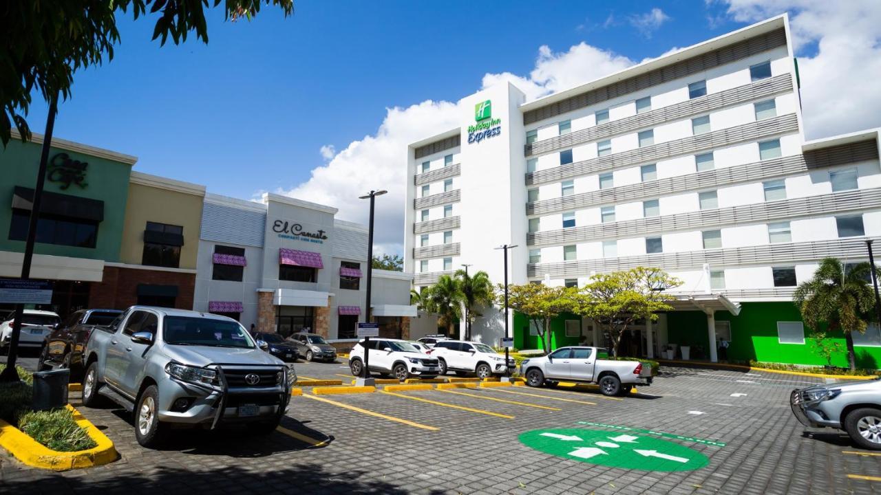 Holiday Inn Express Managua By Ihg Extérieur photo