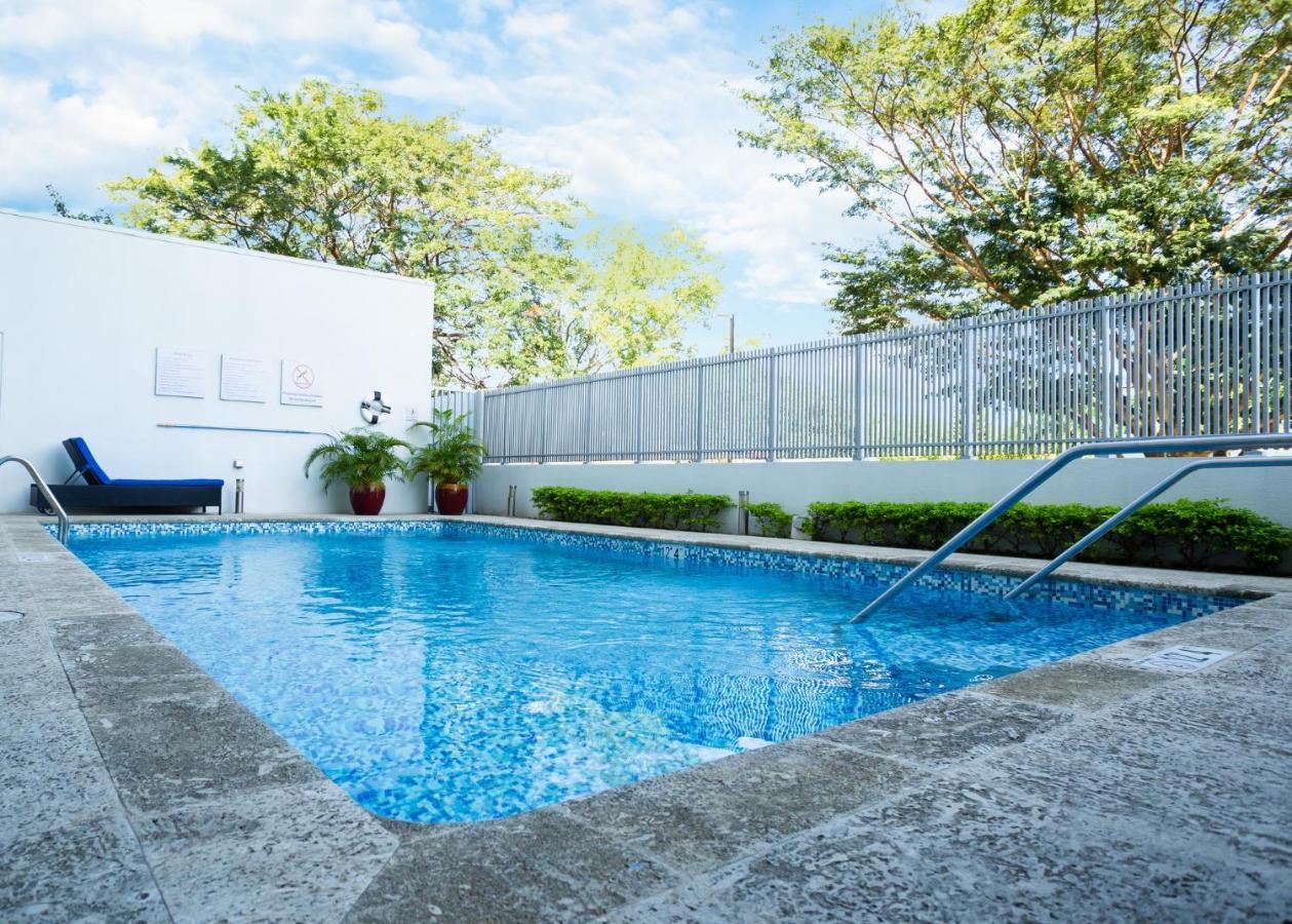 Holiday Inn Express Managua By Ihg Extérieur photo