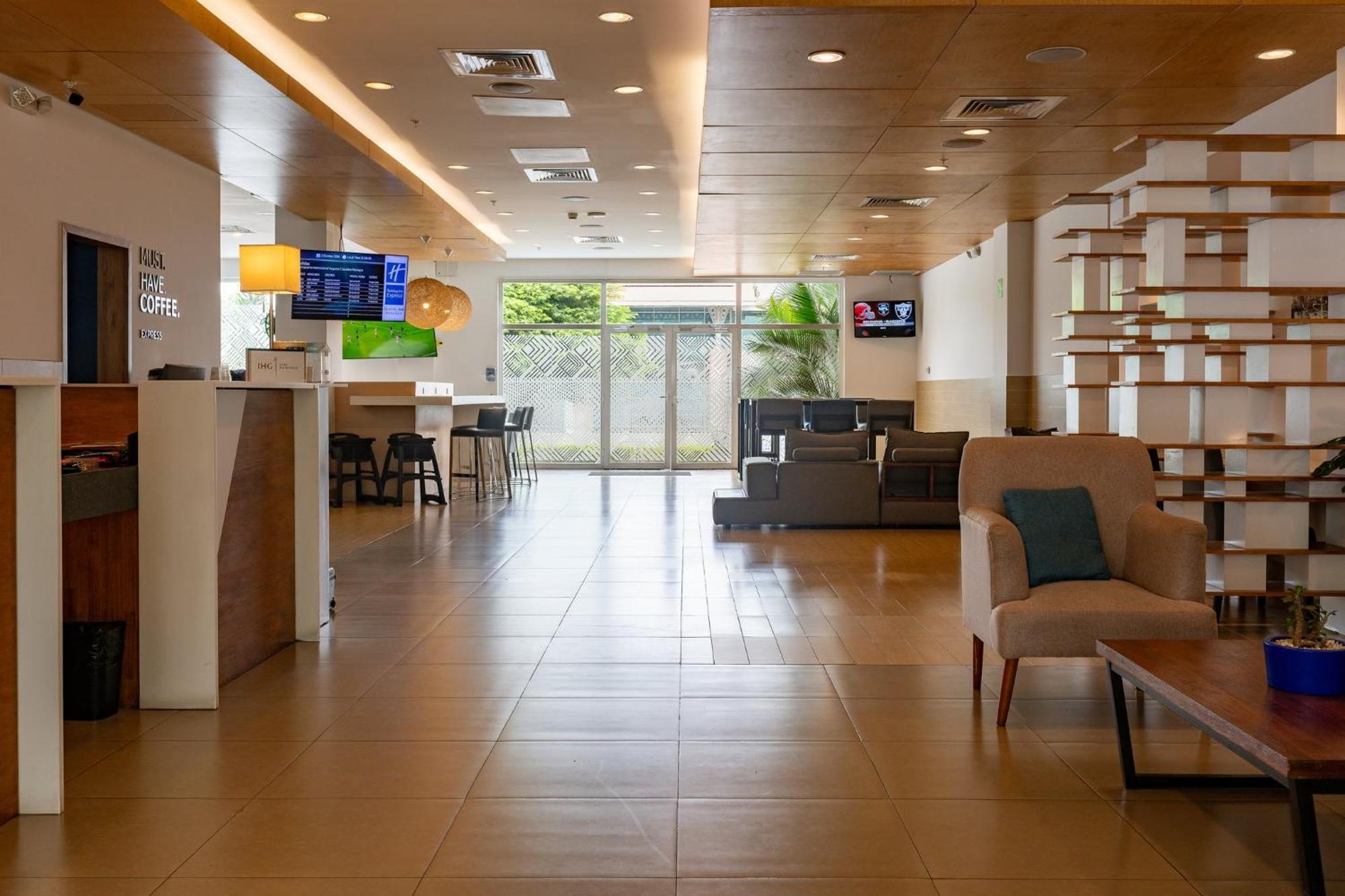 Holiday Inn Express Managua By Ihg Extérieur photo