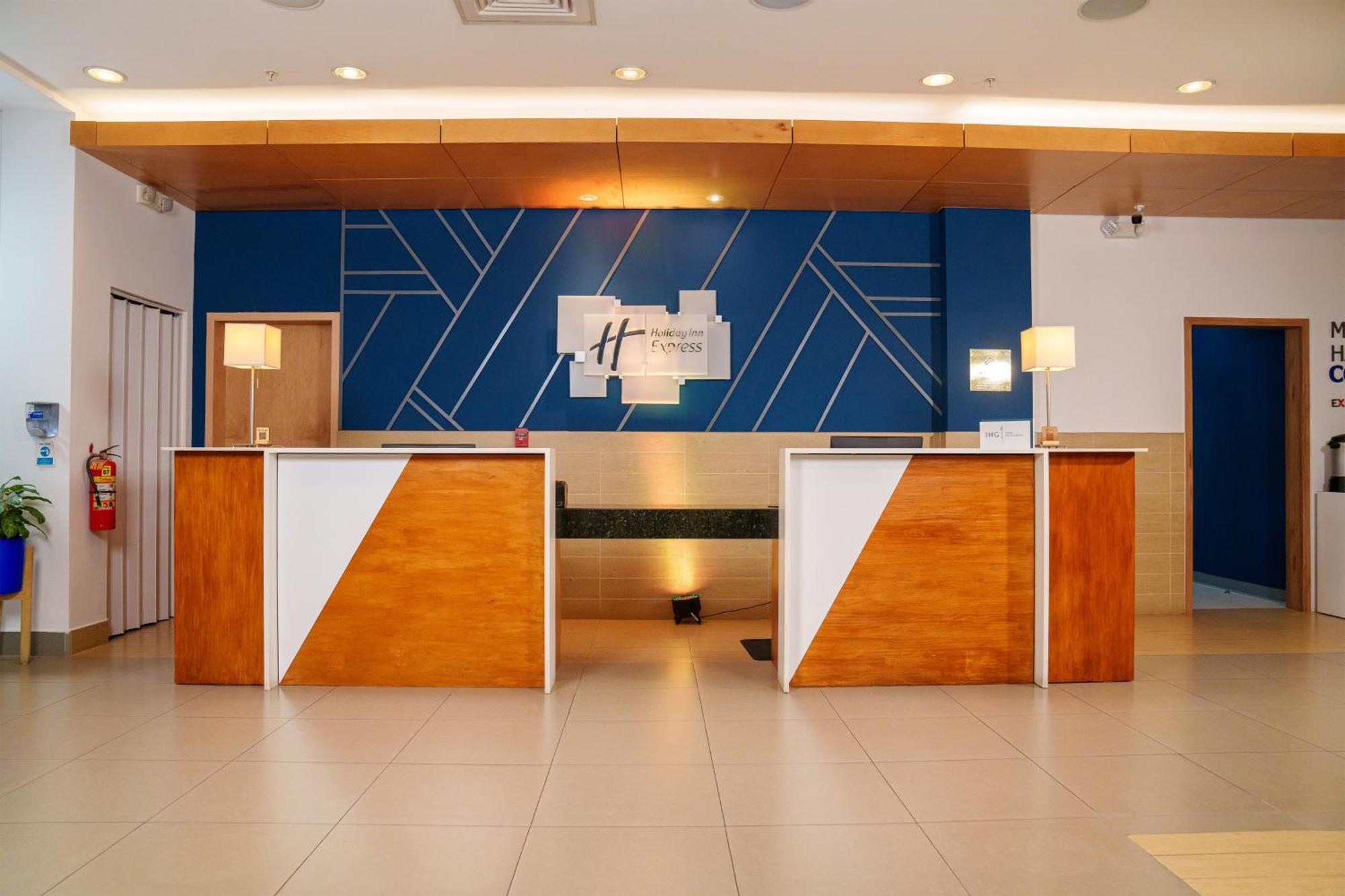 Holiday Inn Express Managua By Ihg Extérieur photo