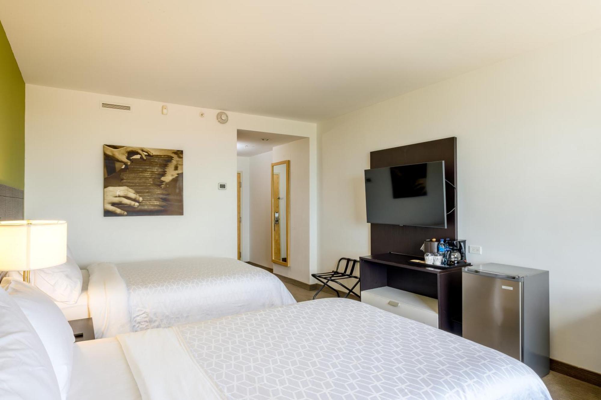 Holiday Inn Express Managua By Ihg Extérieur photo